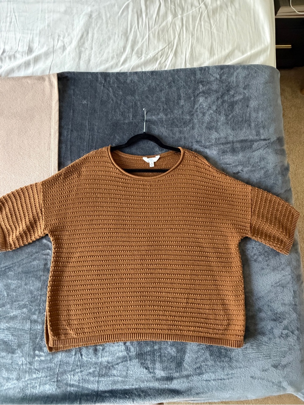 ✨Time and Tru Waffle Knit Boxy Sweater - Caramel Brown